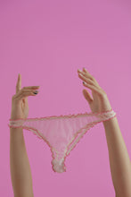 Charger l'image dans la galerie, Barbara